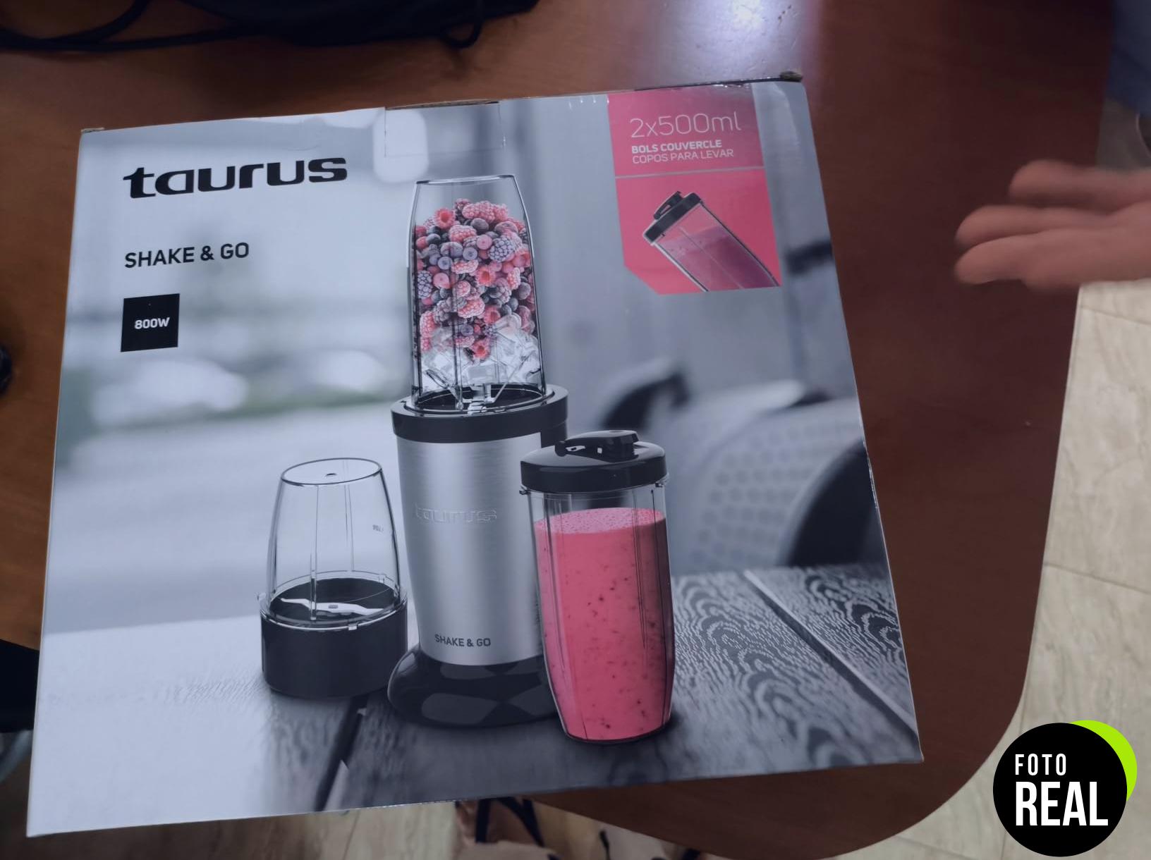 batidora-taurus-shake-go-800w-foto-1